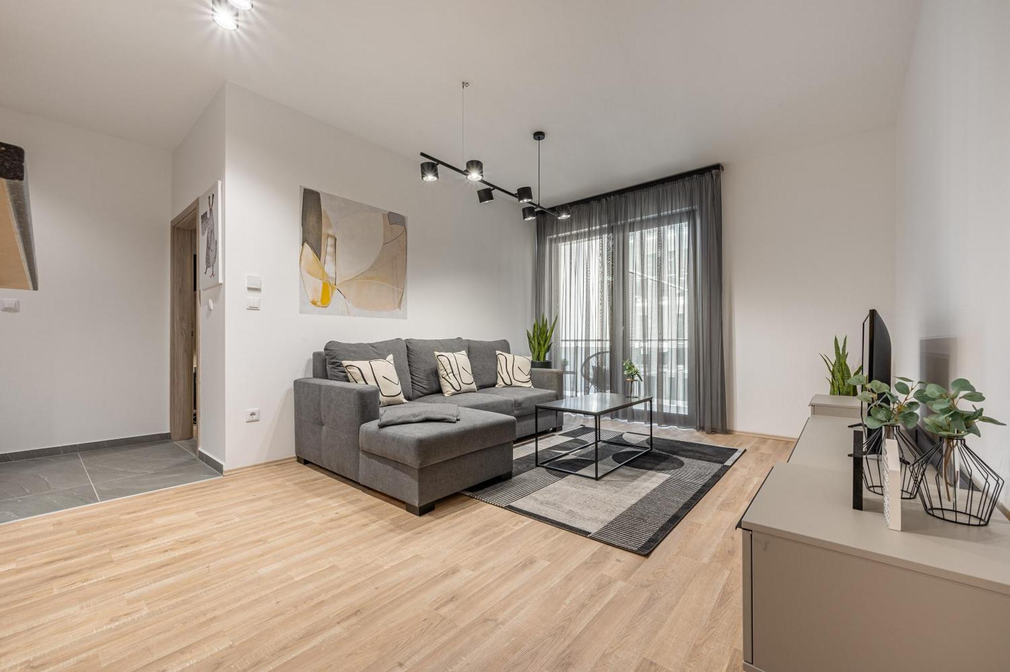 Condo With Balcony @ Downtown Budapest Kültér fotó